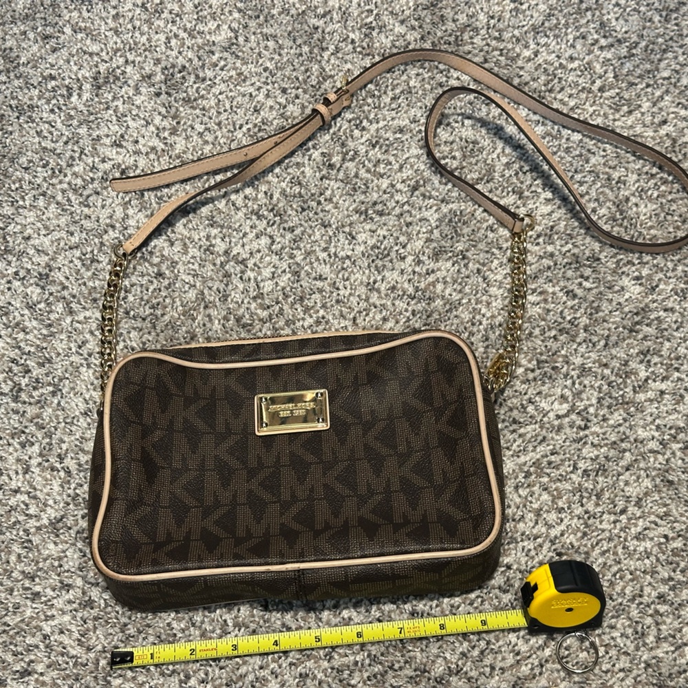 Michael kors crossbody or over shoulder purse